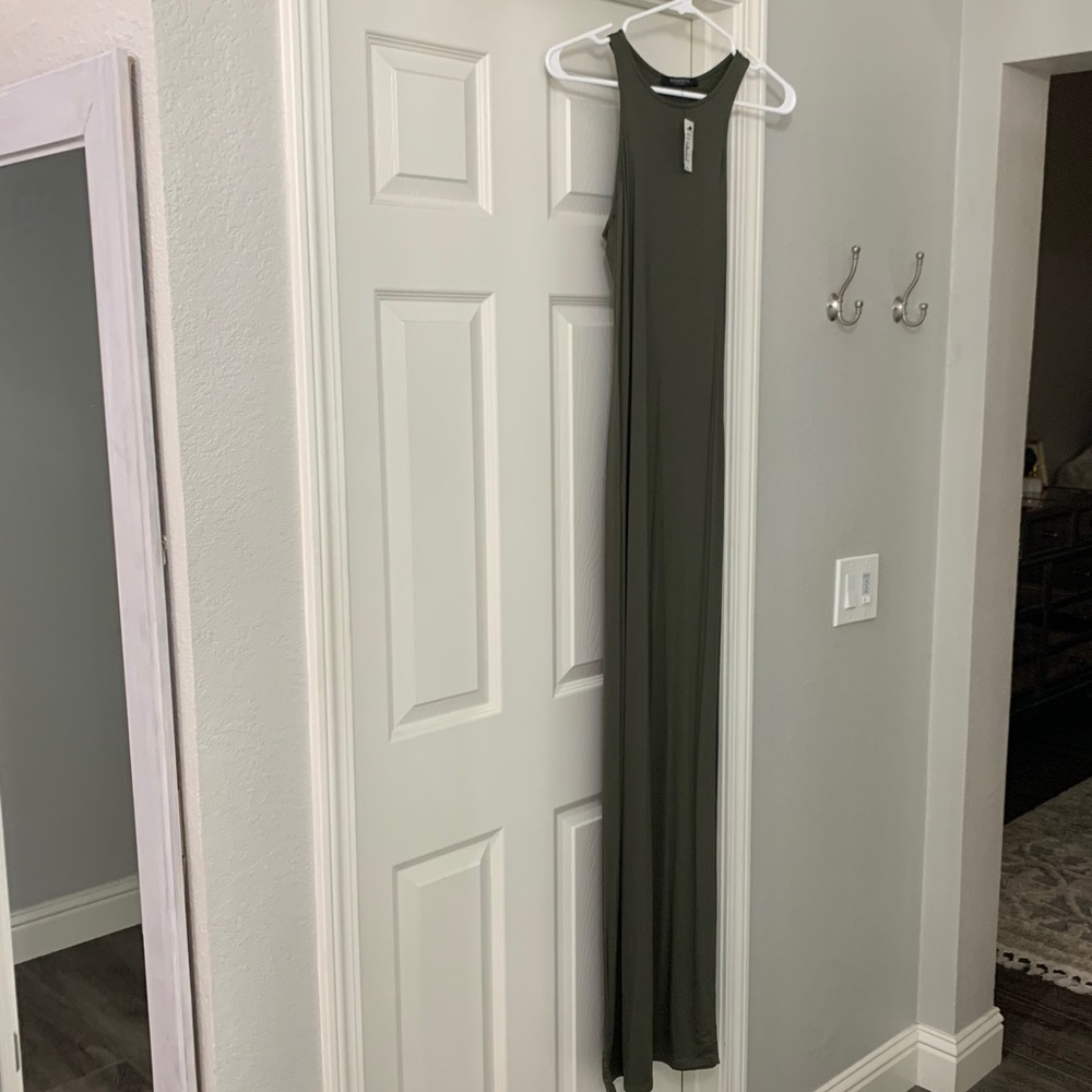 New with tags, olive green maxi dress size M.
